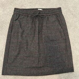 LOFT Charcoal Plaid Pencil Skirt